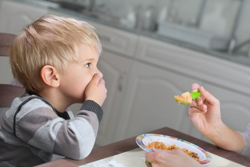 أهمية الحمية الغذائية لأطفال التوحد حسب آراء المختصين

